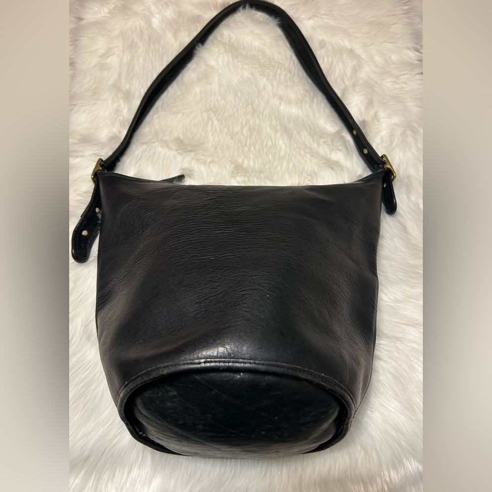 Coach Vintage 9085 Black Leather Bucket Shoulder Bag